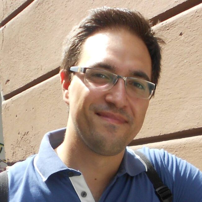 Nicola Spina Travel Blogger